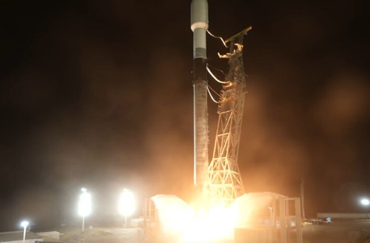 加拿大公司Kepler开创历史：全球首个光学中继卫星网络成功发射